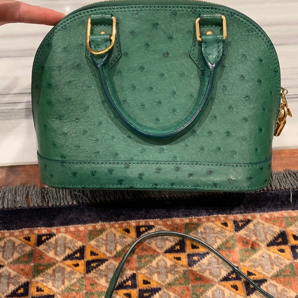 ❇️Sold❇️Louis Vuitton Ostrich Exotic Alma BB green - Picture 3 of 8